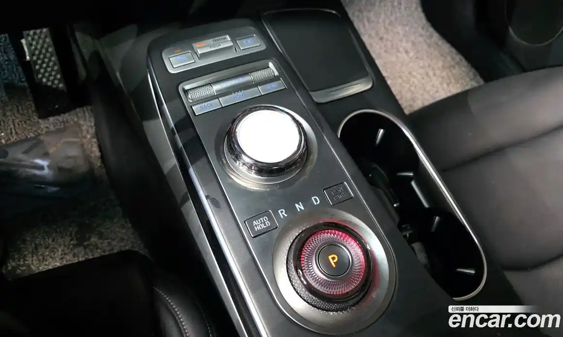 Genesis GV70 2023 2.5 Автомат в Москве № 58647, фото 9