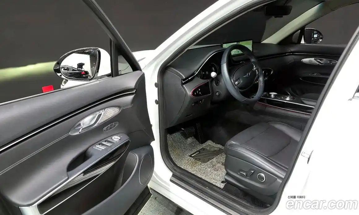 Genesis GV70 2023 2.5 Автомат в Москве № 58647, фото 10