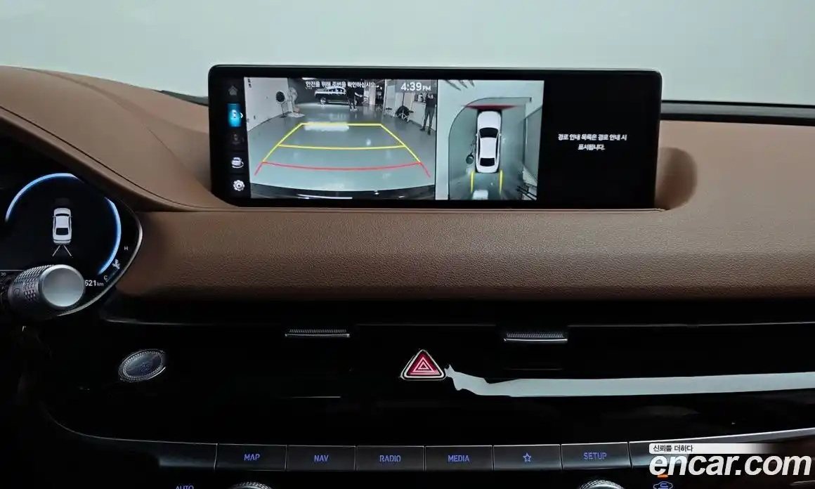 Genesis G80 2023 2.5 Автомат в Москве № 59392, фото 15