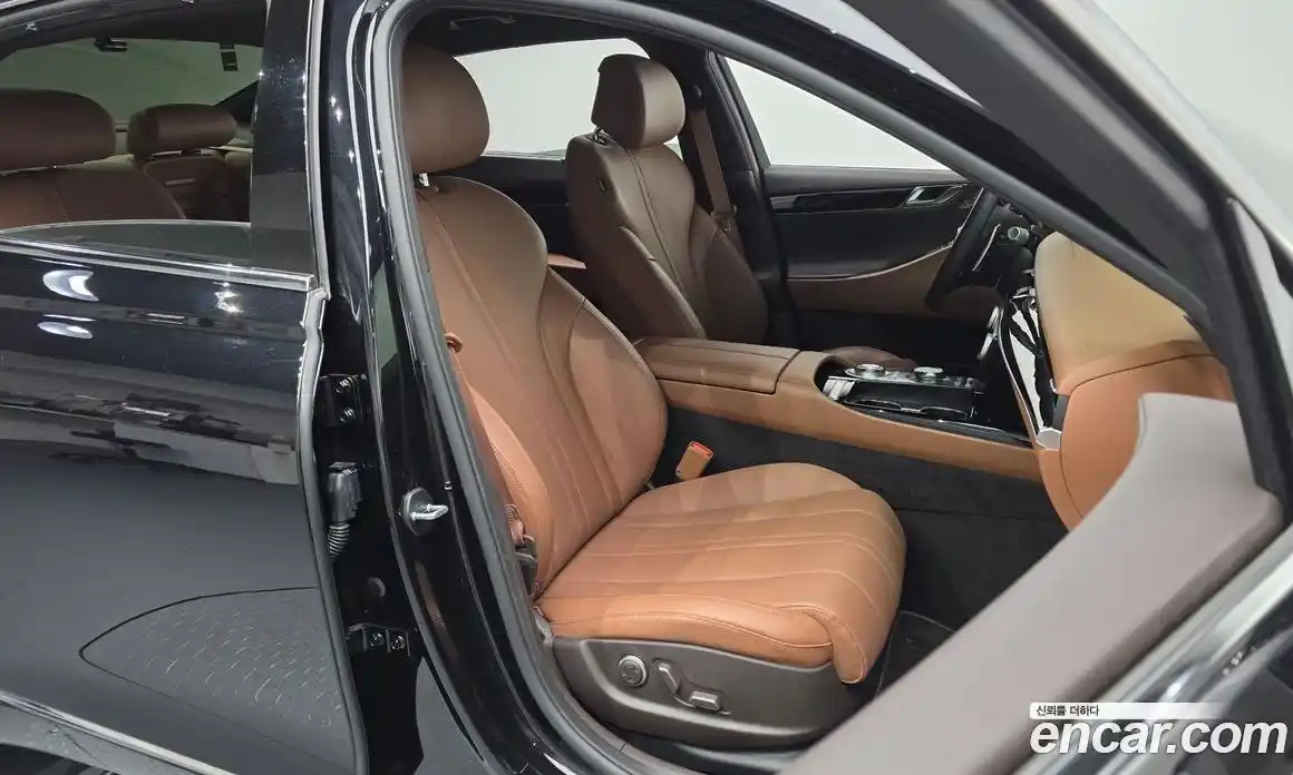 Genesis G80 2023 2.5 Автомат в Москве № 59392, фото 10