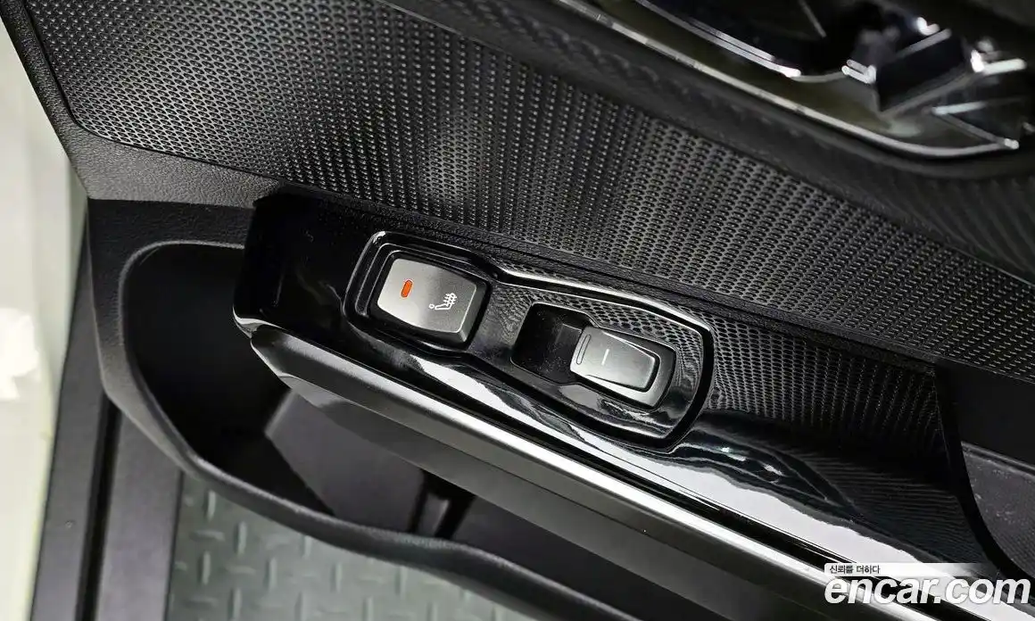 SsangYong TIBOLI 2020 1.5 Автомат в Москве № 63933, фото 13