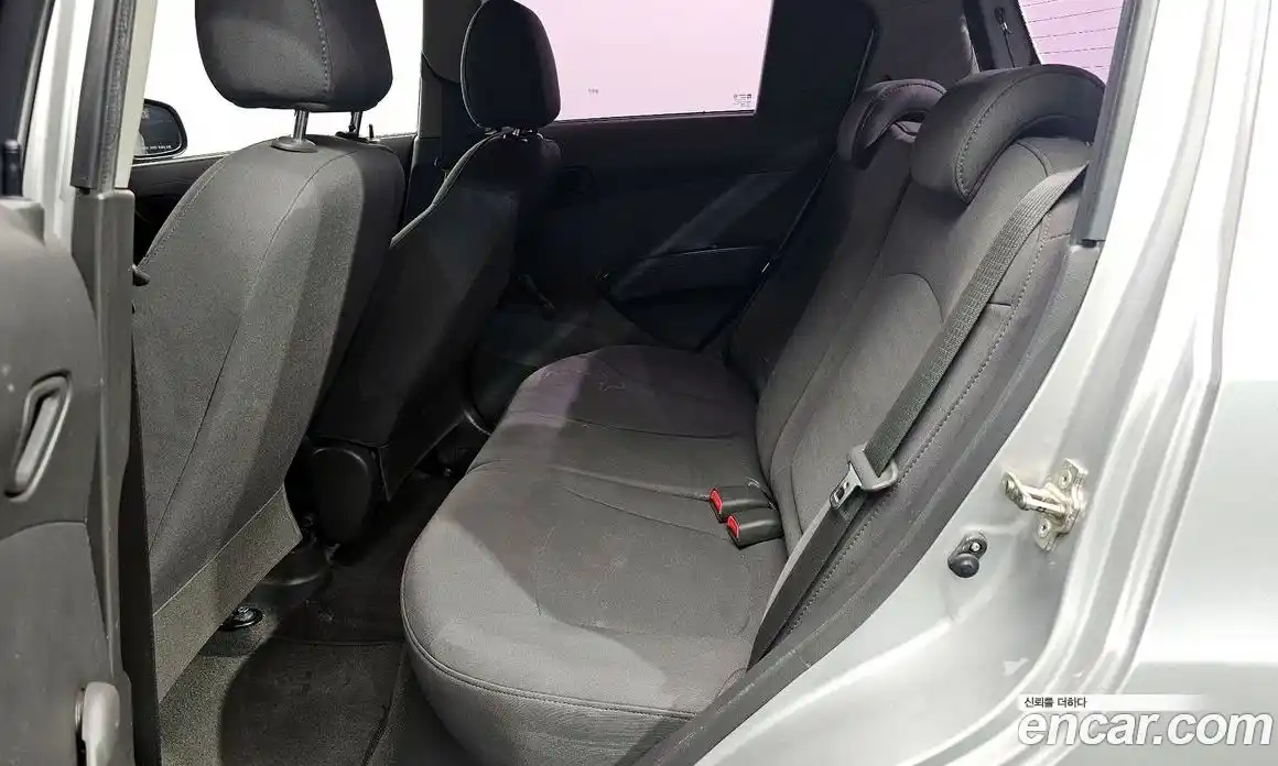 Chevrolet Spark 2012 1.0 Автомат в Москве № 65844, фото 12