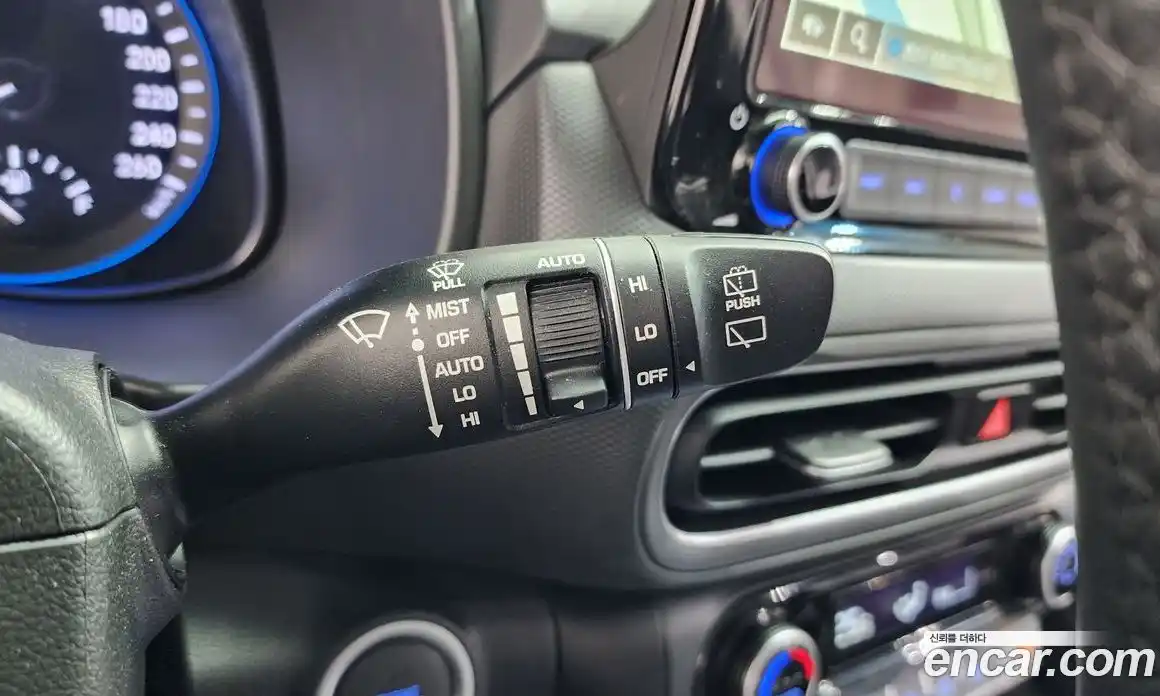 Hyundai Kona 2021 1.6 Автомат в Москве № 6795, фото 14