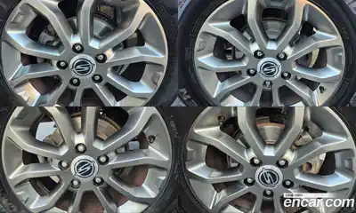 SsangYong Korando 2015 2.0 Автомат в Москве № 70467, миниатюра 11