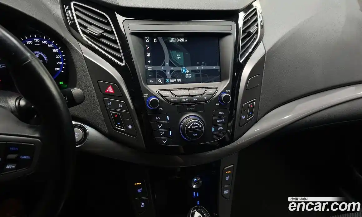 Hyundai i40 2018 1.7 Автомат в Москве № 7993, фото 17