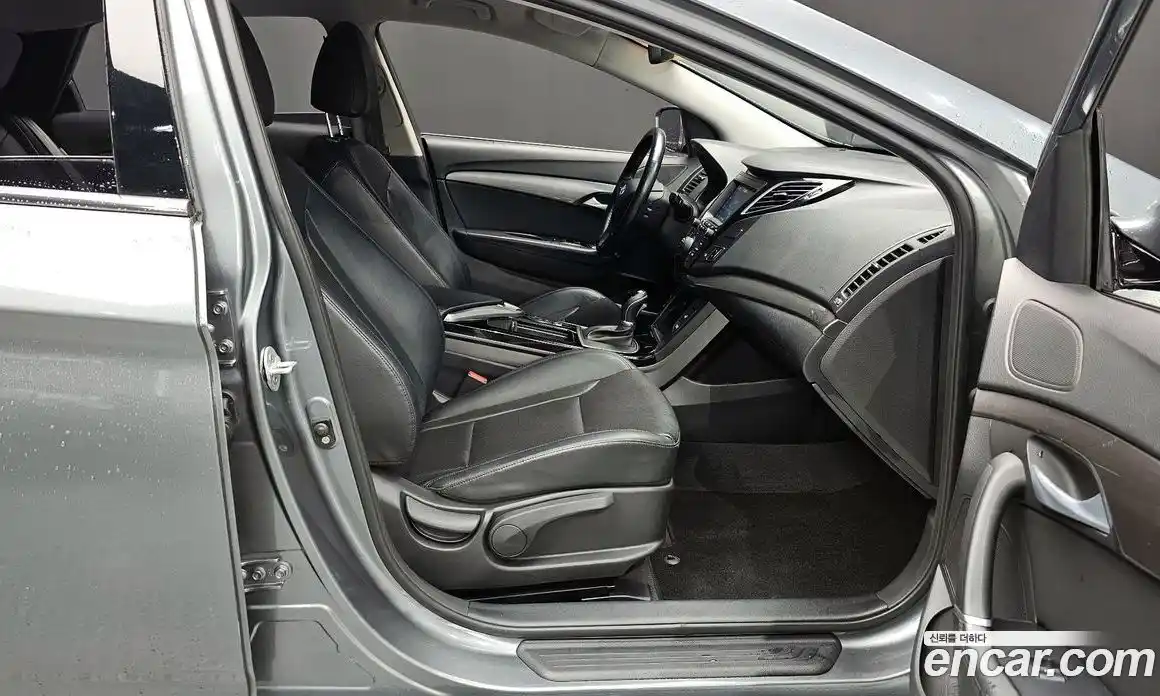 Hyundai i40 2018 1.7 Автомат в Москве № 7993, фото 18