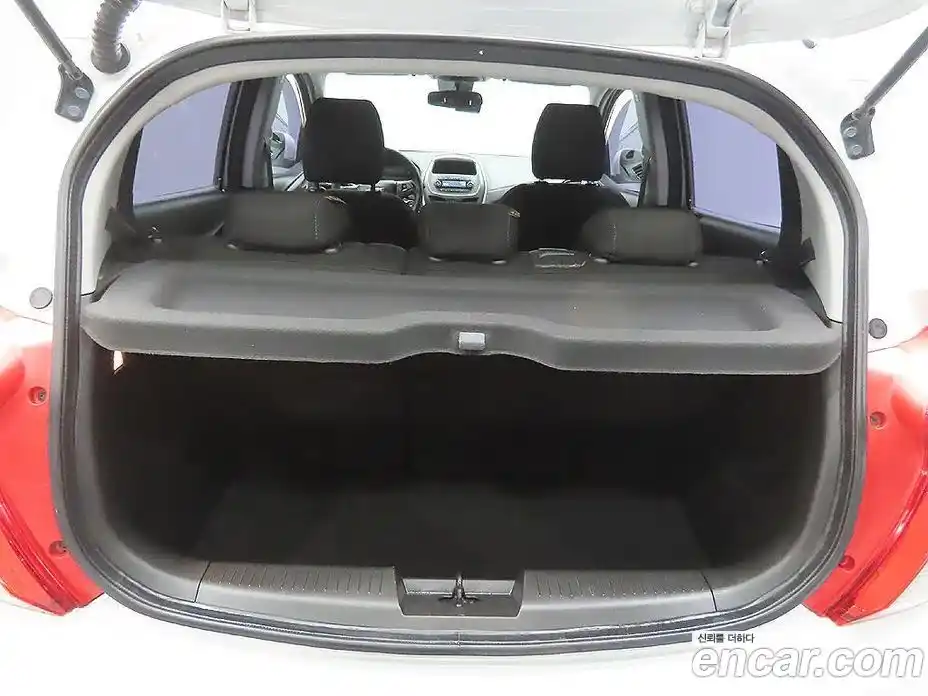 Chevrolet Spark 2017 1.0 Автомат в Москве № 97836, фото 19