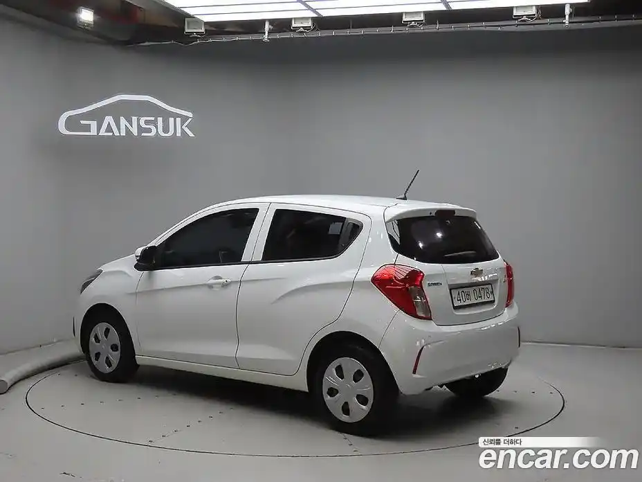 Chevrolet Spark 2017 1.0 Автомат в Москве № 97836, фото 3