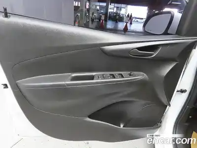 Chevrolet Spark 2017 1.0 Автомат в Москве № 97836, миниатюра 10