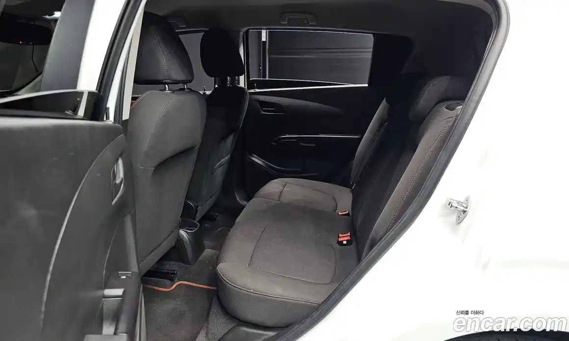 Chevrolet Aveo 2014 1.6 Автомат в Москве № 99808, фото 14