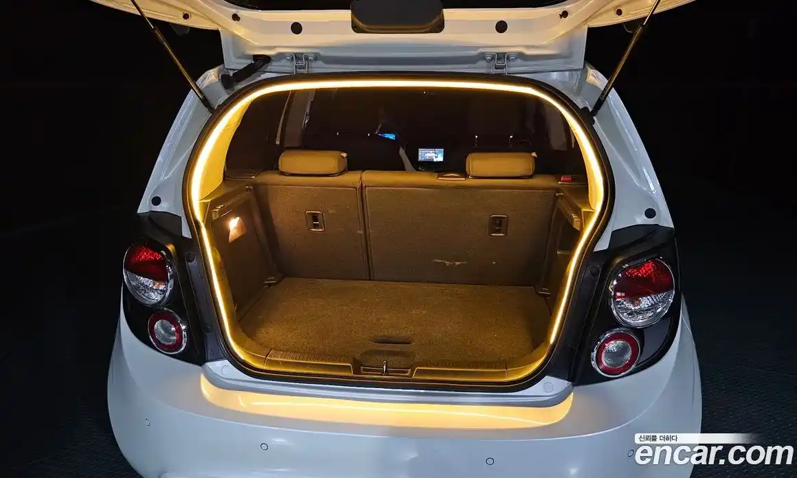 Chevrolet Aveo 2014 1.6 Автомат в Москве № 99808, фото 16