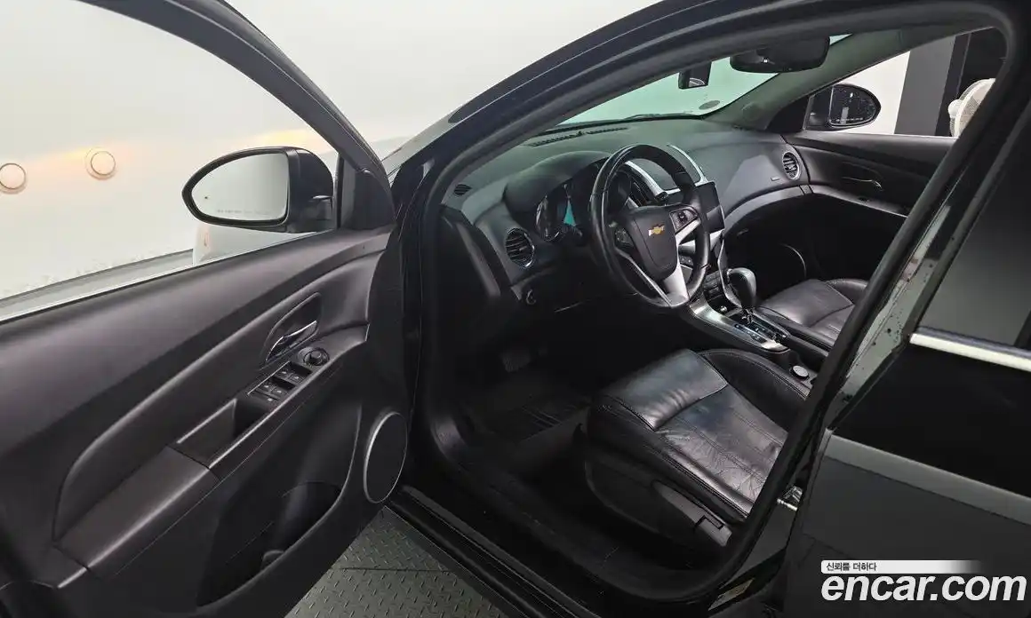 Chevrolet Cruze 2013 1.8 Автомат в Москве № 104565, фото 13