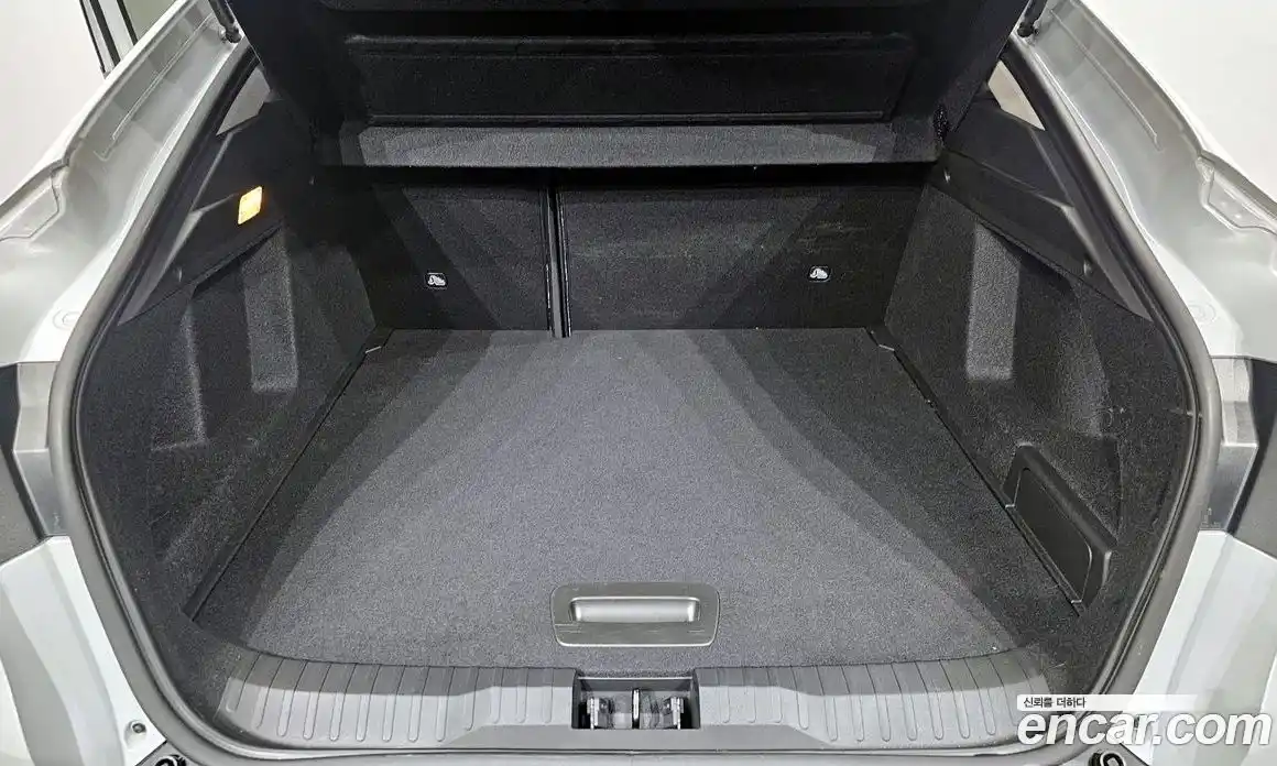 Renault XM3 2023 1.6 Автомат в Москве № 107308, фото 6