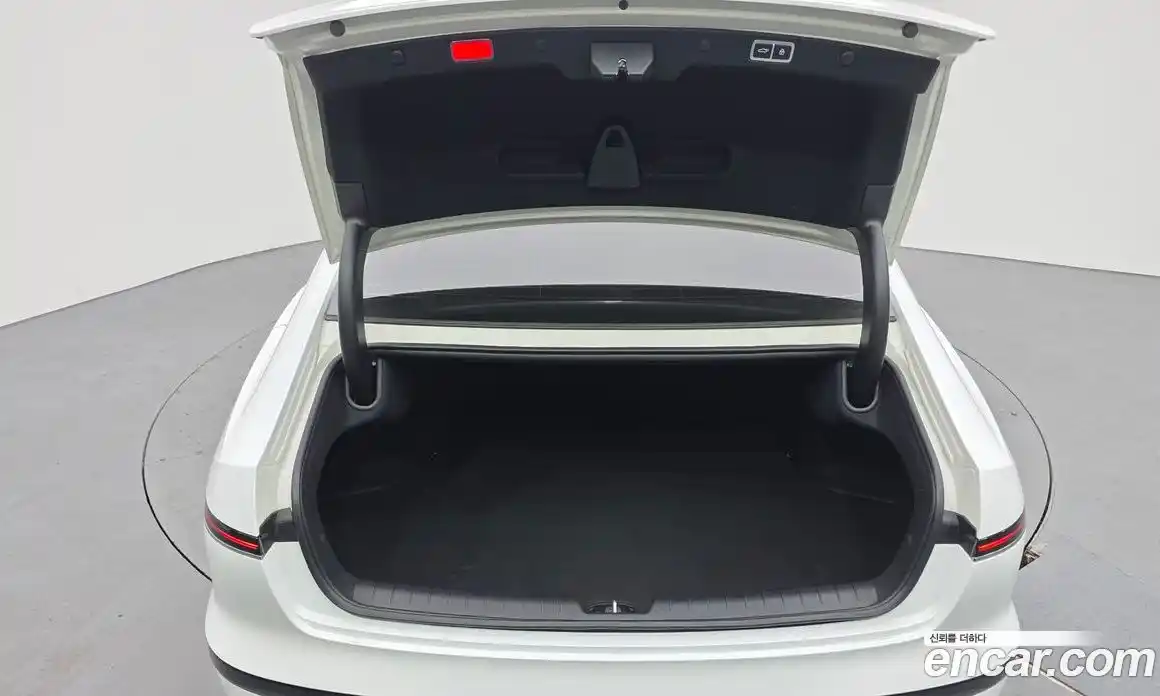 Hyundai Grandeur 2025 1.6 Автомат в Москве № 107998, фото 20