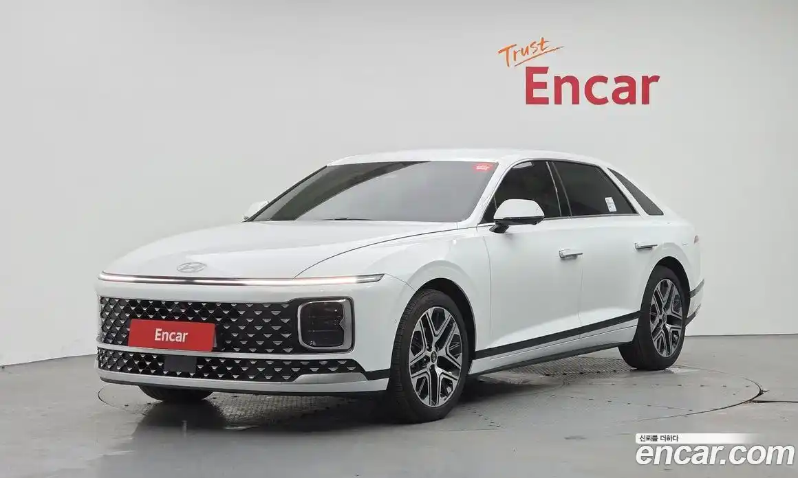 Hyundai Grandeur 2025 1.6 Автомат в Москве № 107998, фото 4