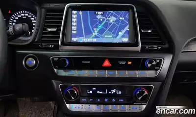 Hyundai Sonata 2019 2.0 Автомат в Москве № 108375, миниатюра 10
