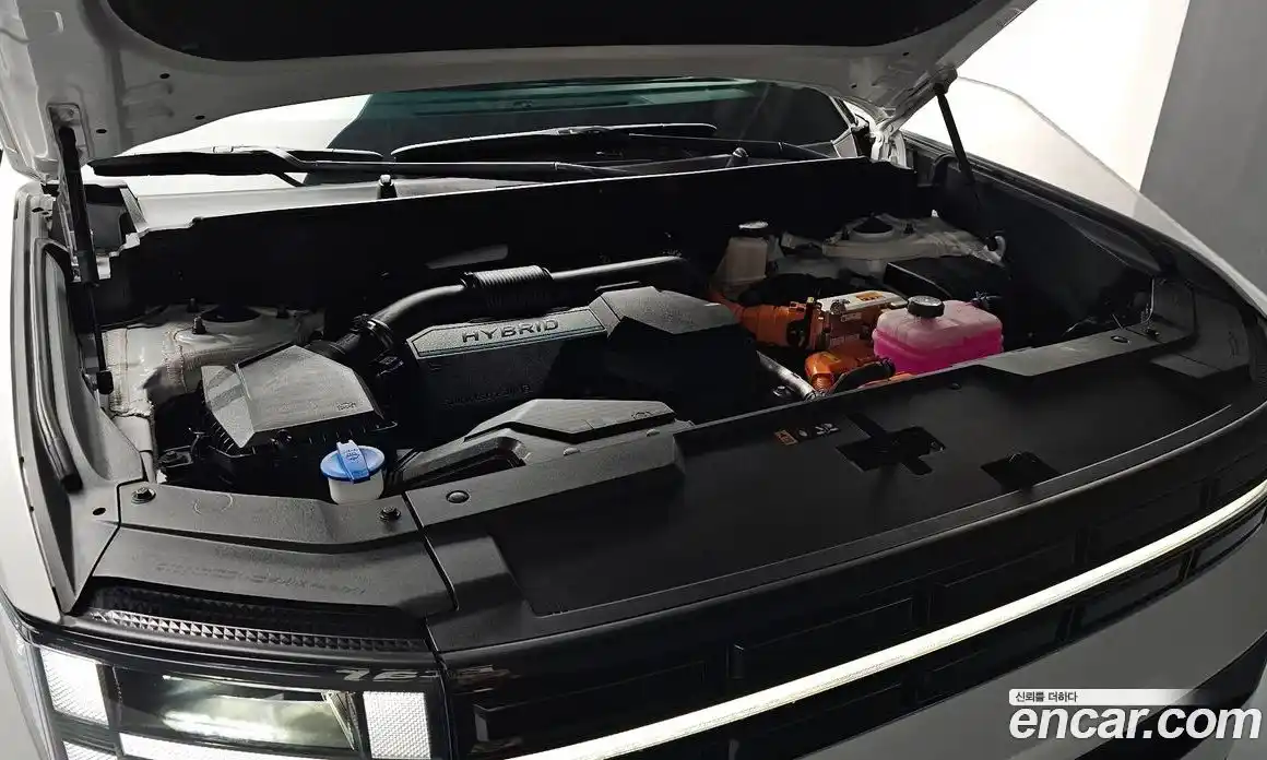 Hyundai Santa Fe 2024 1.6 Автомат в Москве № 109695, фото 15