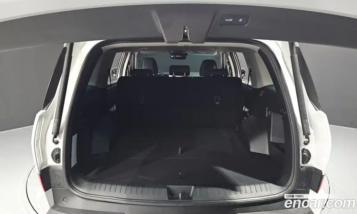 Hyundai Santa Fe 2024 1.6 Автомат в Москве № 109695, фото 10