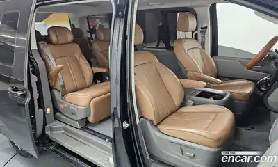 Hyundai Staria 2023 2.2 Автомат в Москве № 110694, миниатюра 11