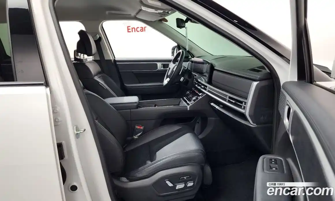 Hyundai Santa Fe 2024 2.5 Автомат в Москве № 111561, фото 6