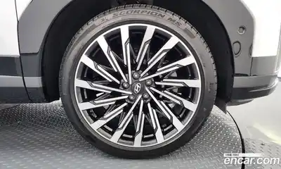 Hyundai Santa Fe 2024 2.5 Автомат в Москве № 111561, миниатюра 10