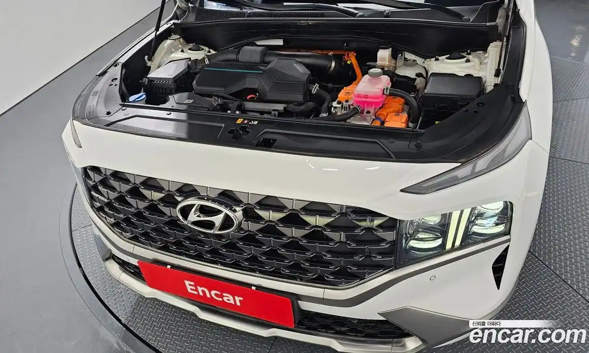 Hyundai Santa Fe 2022 1.6 Автомат в Москве № 112990, фото 16