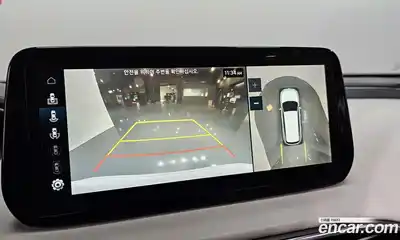 Hyundai Santa Fe 2022 1.6 Автомат в Москве № 112990, миниатюра 3