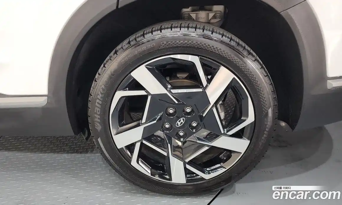 Hyundai Santa Fe 2023 2.5 Автомат в Москве № 113251, фото 12