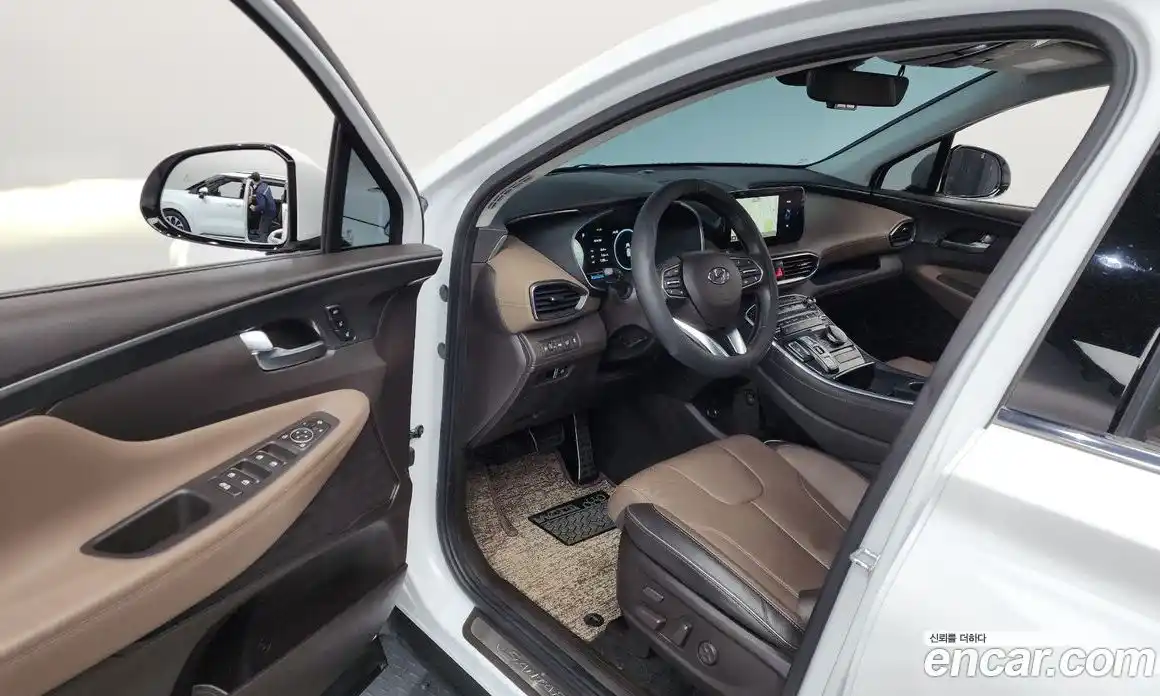 Hyundai Santa Fe 2023 2.5 Автомат в Москве № 113251, фото 15