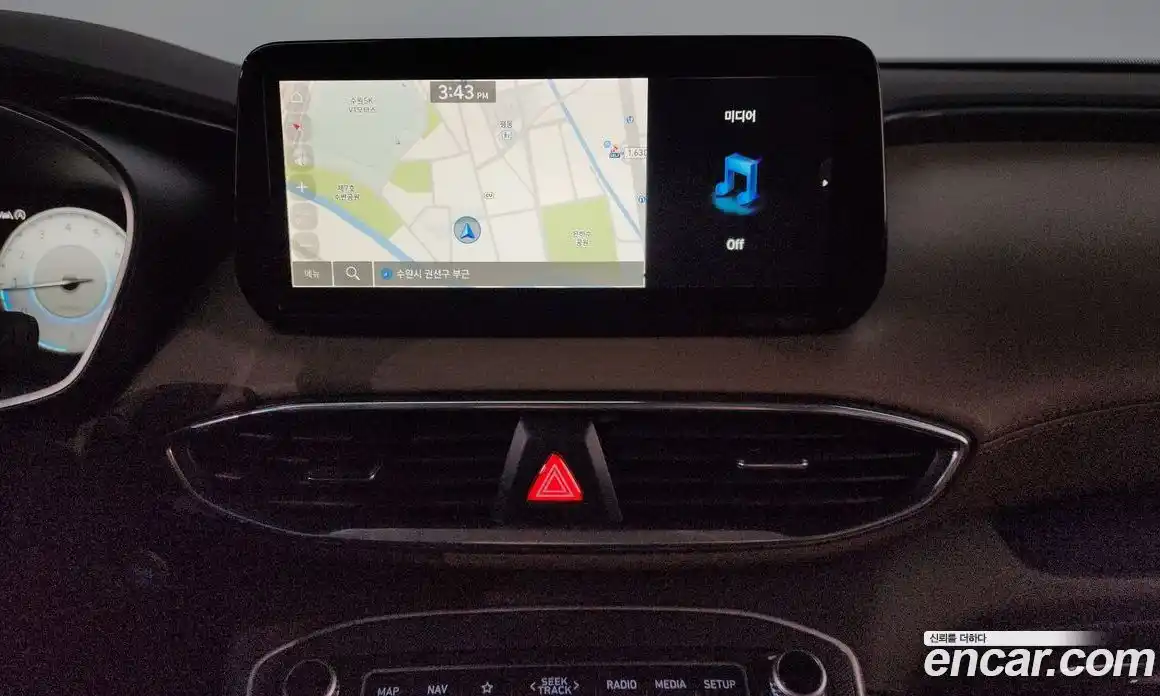 Hyundai Santa Fe 2023 2.5 Автомат в Москве № 113251, фото 3