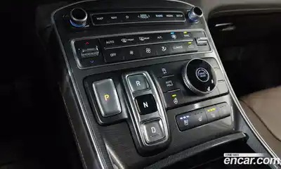 Hyundai Santa Fe 2023 2.5 Автомат в Москве № 113251, миниатюра 5