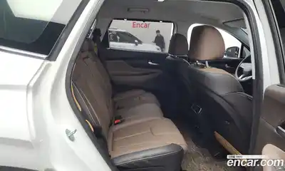 Hyundai Santa Fe 2023 2.5 Автомат в Москве № 113251, миниатюра 7