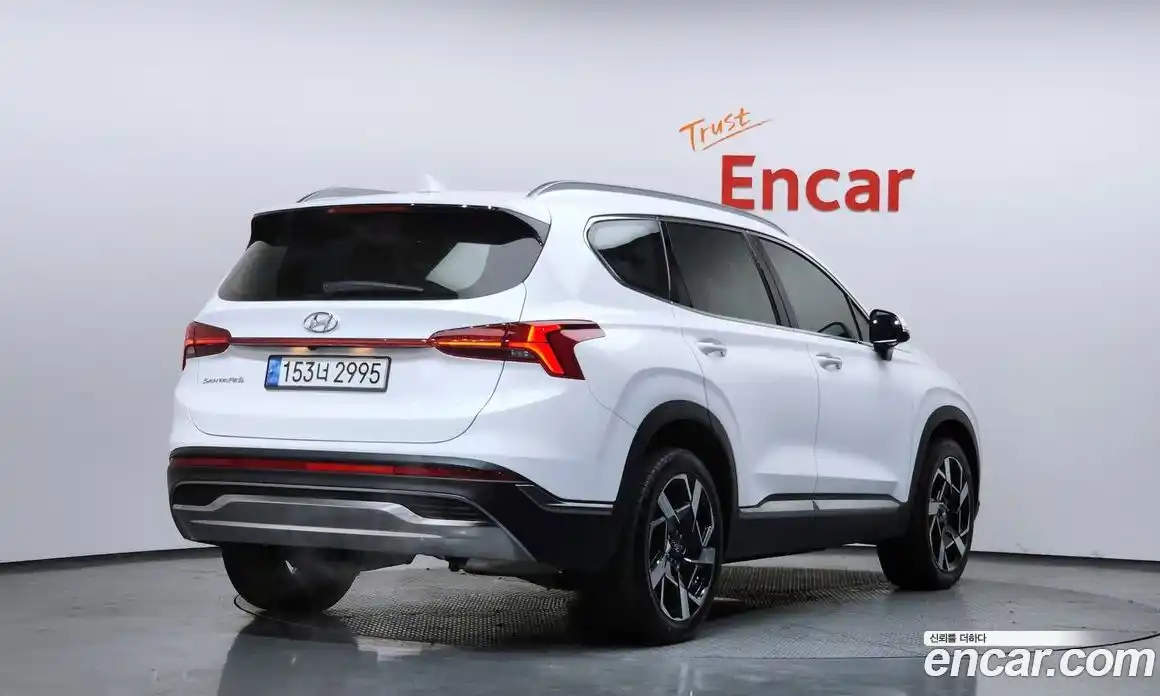 Hyundai Santa Fe 2023 2.5 Автомат в Москве № 113251, фото 10