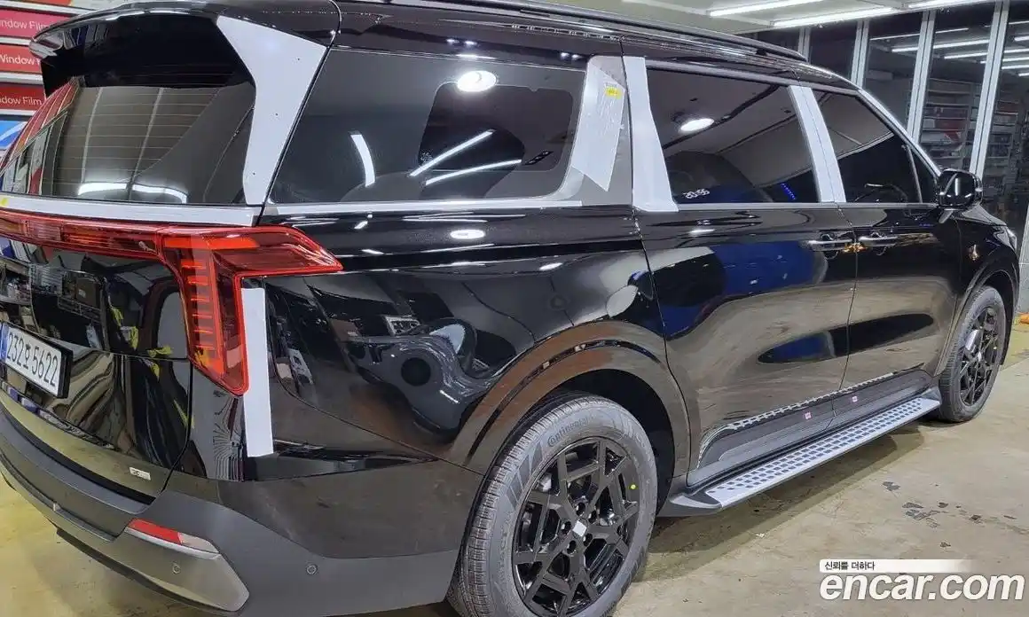 Kia Canival 2026 1.6 Автомат в Москве № 114278, фото 3