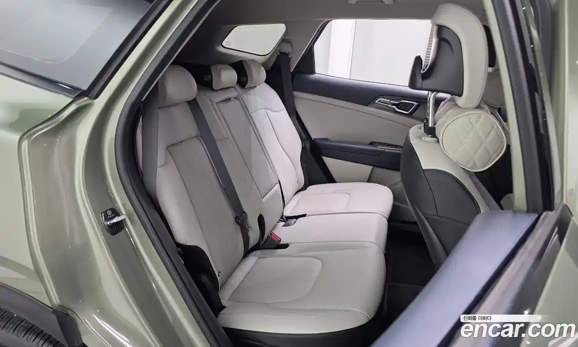 Kia Sportage 2023 1.6 Автомат в Москве № 114378, фото 19