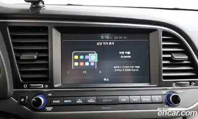 Hyundai Avante 2018 1.6 Автомат в Москве № 117204, миниатюра 6