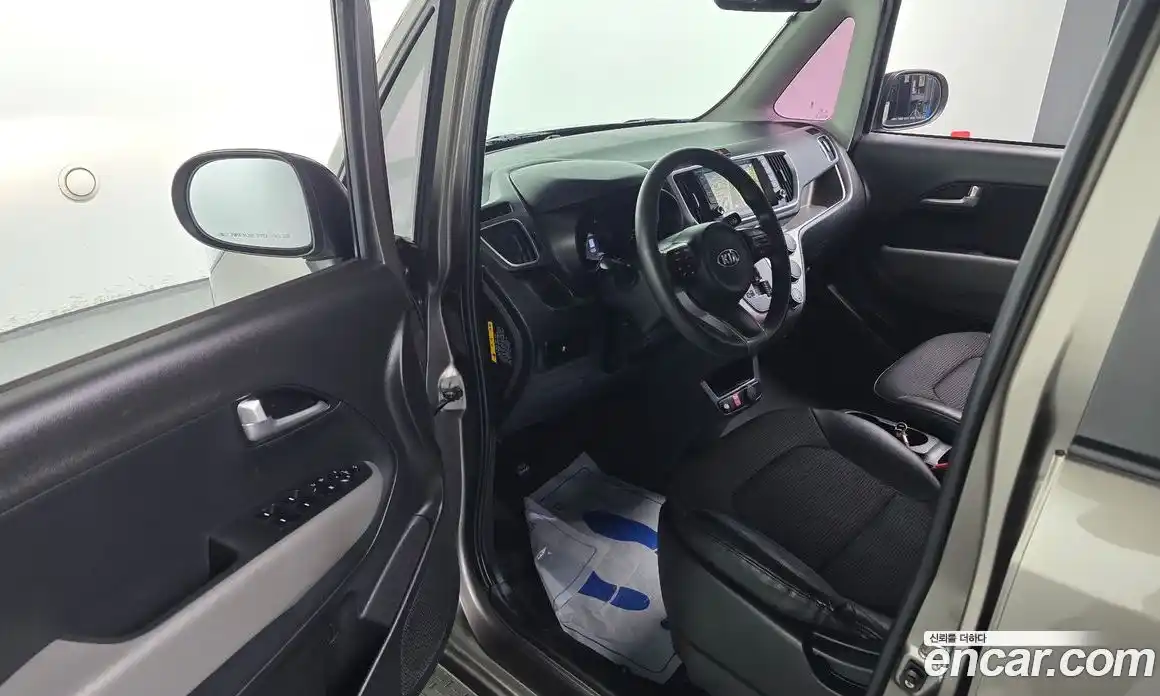 Kia Ray 2021 1.0 Автомат в Москве № 118242, фото 11