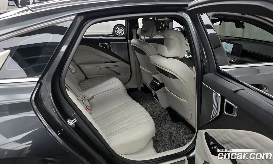 Kia K8 2023 1.6 Автомат в Москве № 120033, фото 18