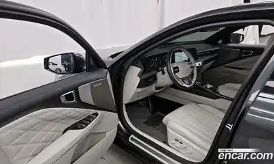 Kia K8 2023 1.6 Автомат в Москве № 120033, миниатюра 2