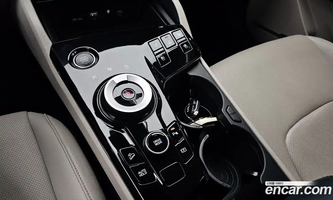 Kia Sportage 2023 1.6 Автомат в Москве № 122034, фото 4