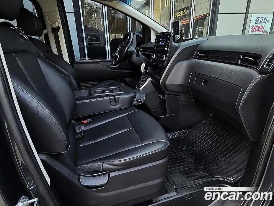 Hyundai Staria 2022 2.2 Автомат в Москве № 122395, фото 7