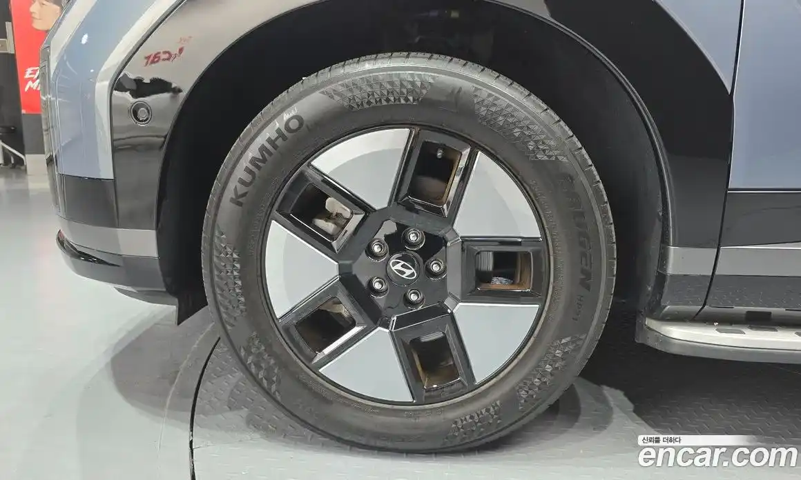 Hyundai Santa Fe 2024 1.6 Автомат в Москве № 123194, фото 14