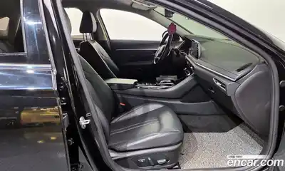 Hyundai Sonata 2022 1.6 Автомат в Москве № 123301, миниатюра 11