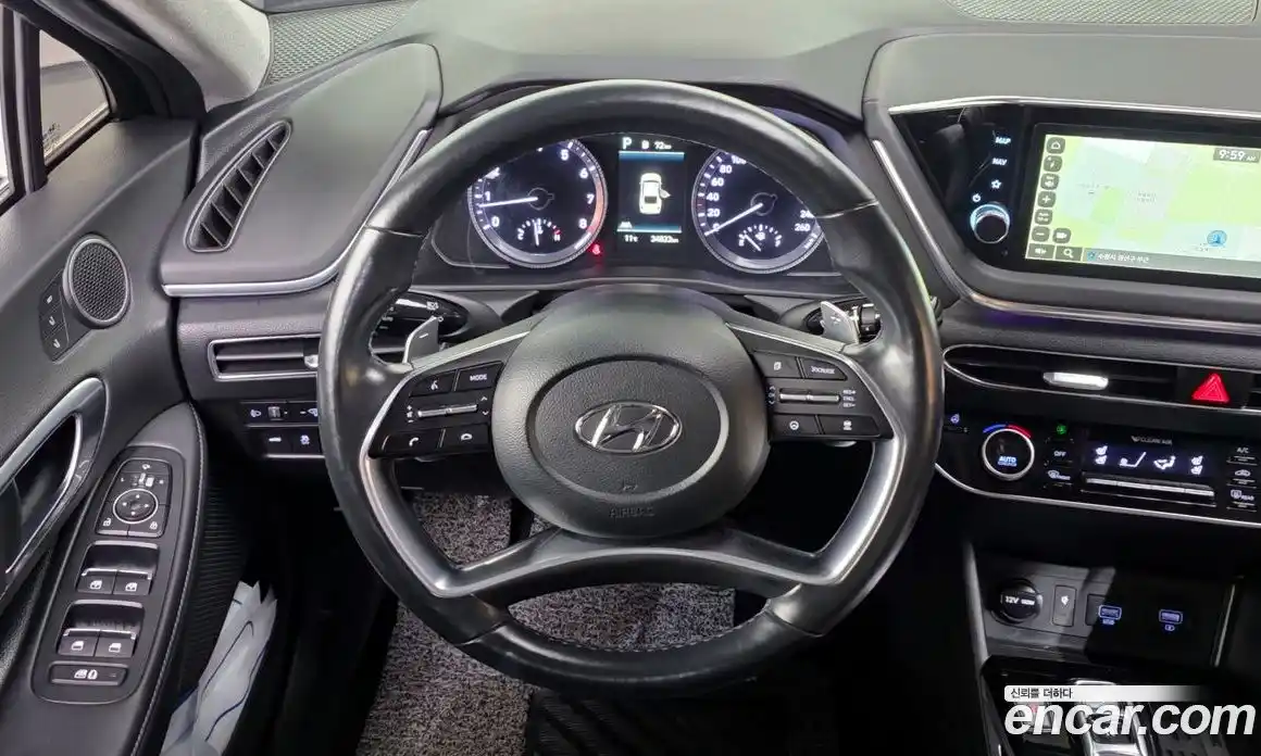 Hyundai Sonata 2022 1.6 Автомат в Москве № 123301, фото 13