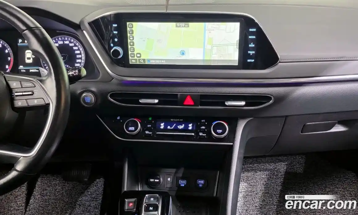 Hyundai Sonata 2022 1.6 Автомат в Москве № 123301, фото 14