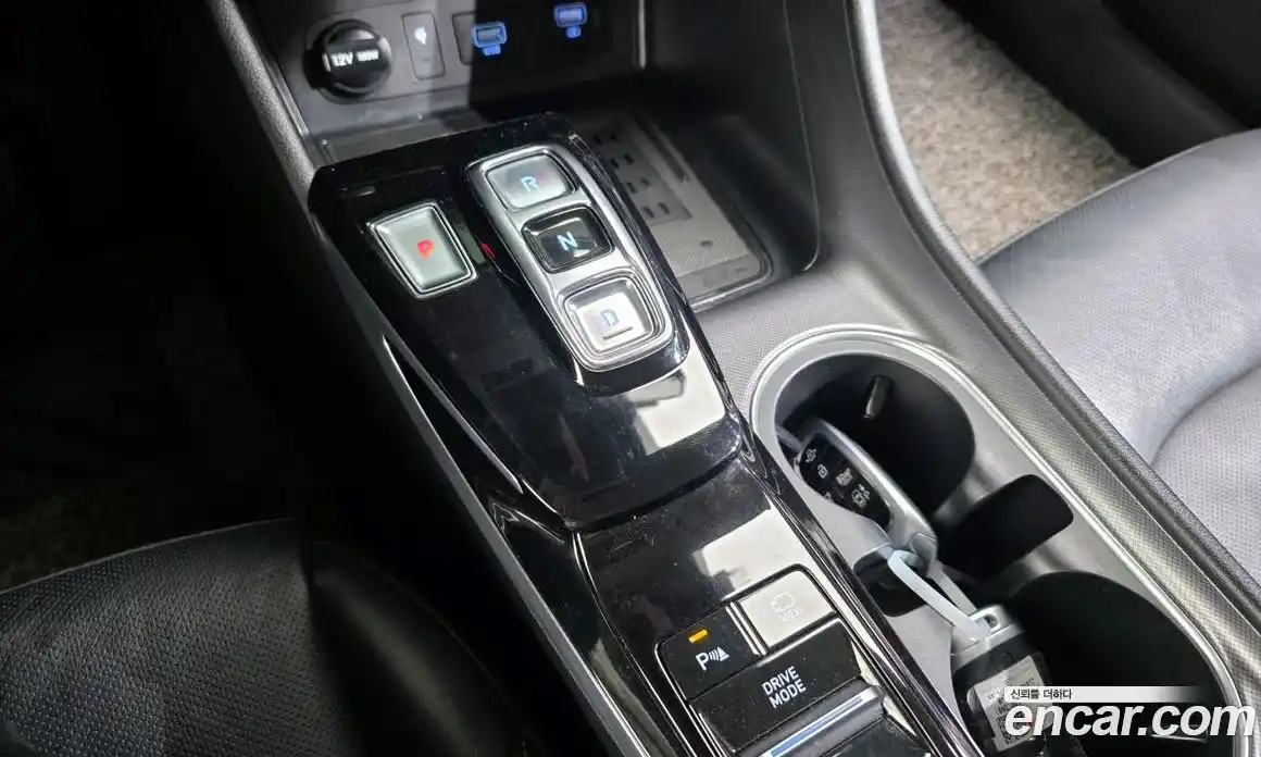 Hyundai Sonata 2022 1.6 Автомат в Москве № 123301, фото 9