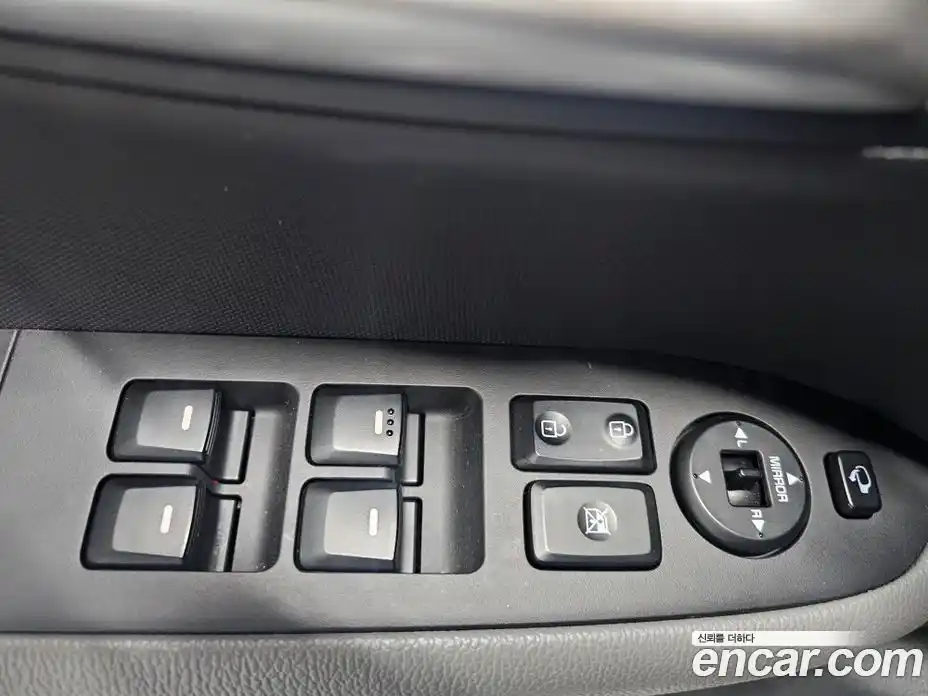 Kia Ray 2022 1.0 Автомат в Москве № 123781, фото 17