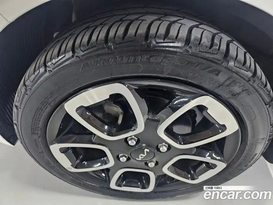 Kia Ray 2022 1.0 Автомат в Москве № 123781, фото 19