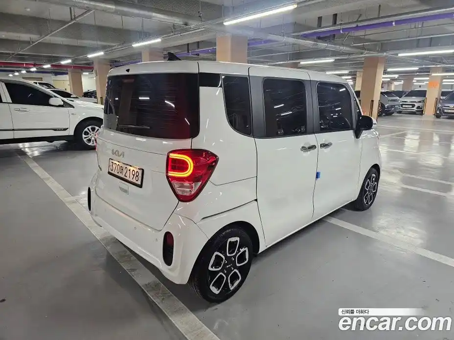 Kia Ray 2022 1.0 Автомат в Москве № 123781, фото 5