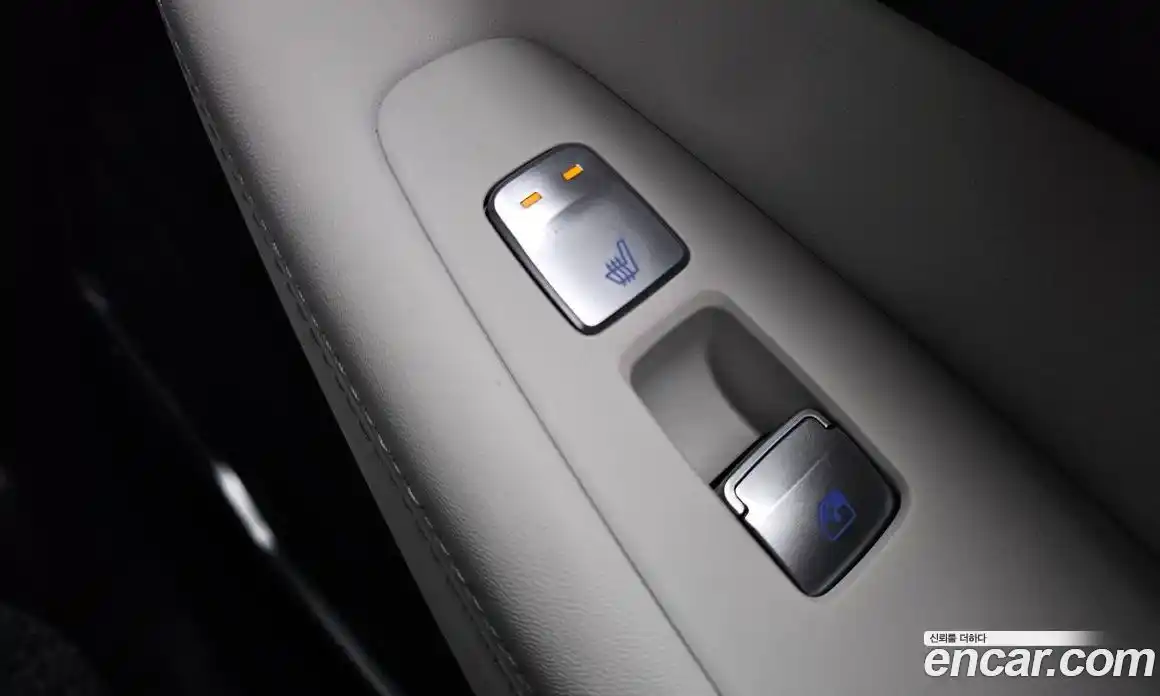 Hyundai Santa Fe 2023 1.6 Автомат в Москве № 124555, фото 15